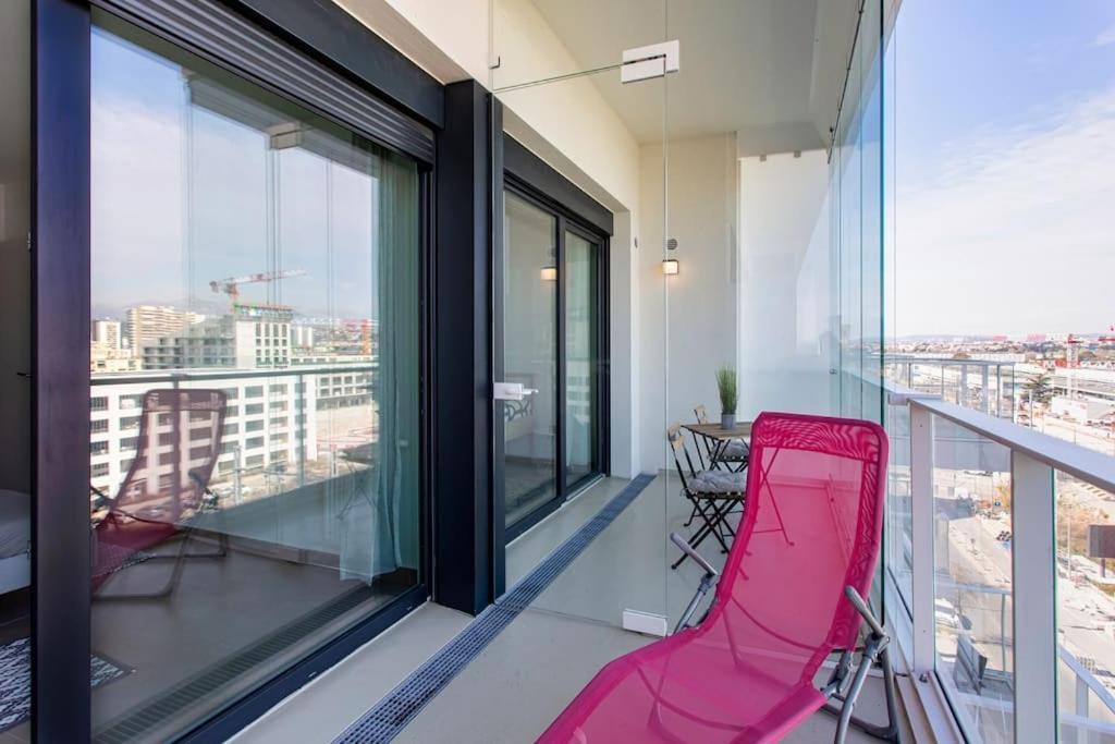 Appartement L17 Arenas 3 Balconies 5mins To The Sea Nice